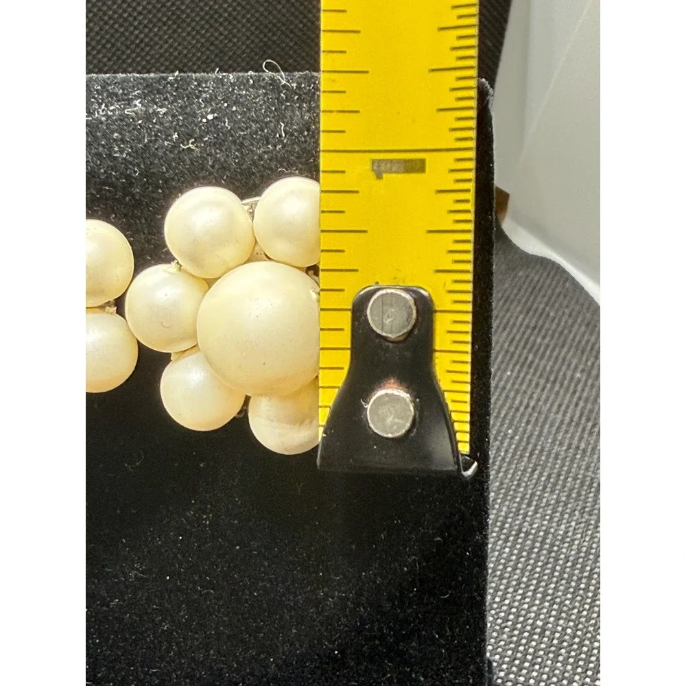 VTG Japan Faux Pearl Cluster Clip On Earrings Cream Floral Mid Century Silver